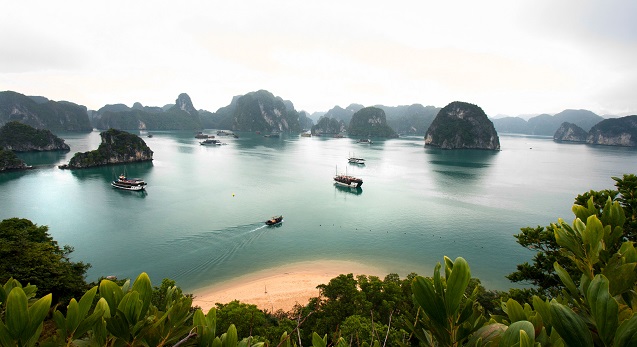 top- 10 vietnam halong