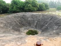 dien-bien-phu-cratere
