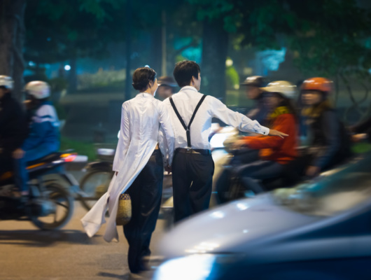 Jeune couple à Hanoi, Vietnam