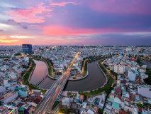 Vue aérienne de Saigon au coucher de soleil