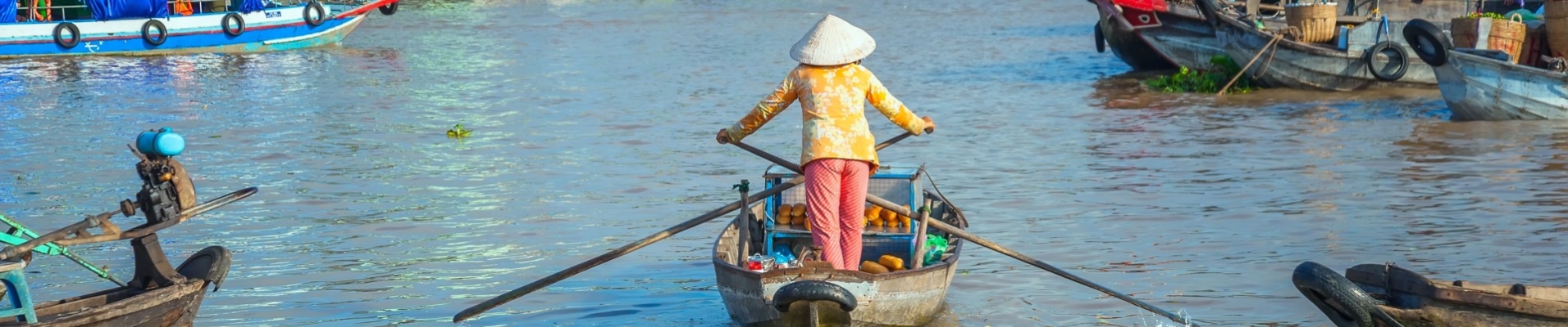 Marché flottant au Vietnam