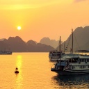 Coucher de soleil baie d'Halong